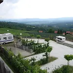 Weinberg-panoramaferienhaus * Kitzeck im Sausal
