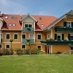 Weinberg-panoramaferienhaus