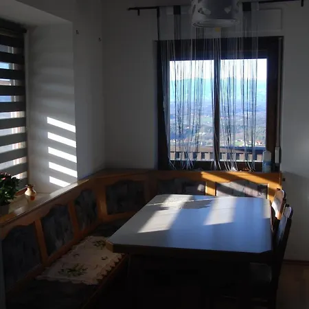 Weinberg-panoramaferienhaus