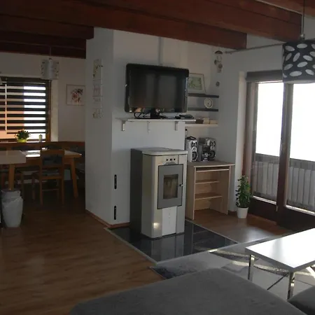 Weinberg-panoramaferienhaus 度假居