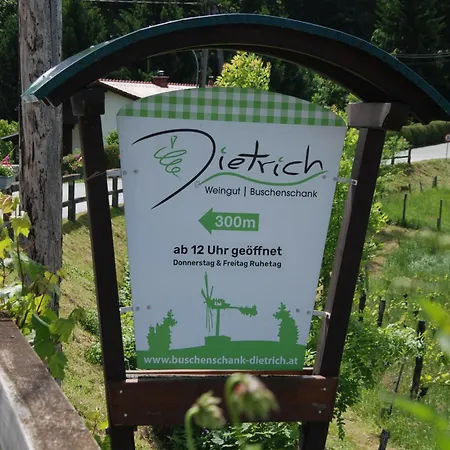 Naturpark-.weinbergferienhaus * Kitzeck im Sausal