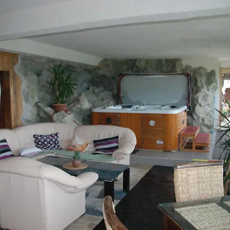 Naturpark-.weinbergferienhaus Holiday home *